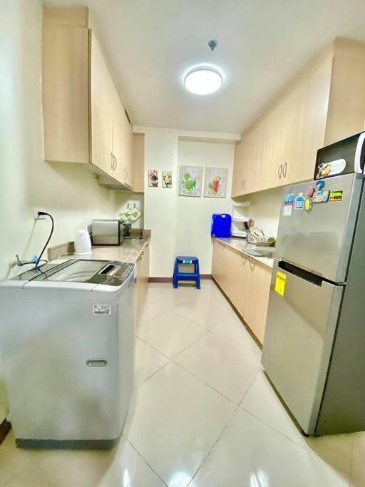 Field Residences Paranaque City Екстериор снимка